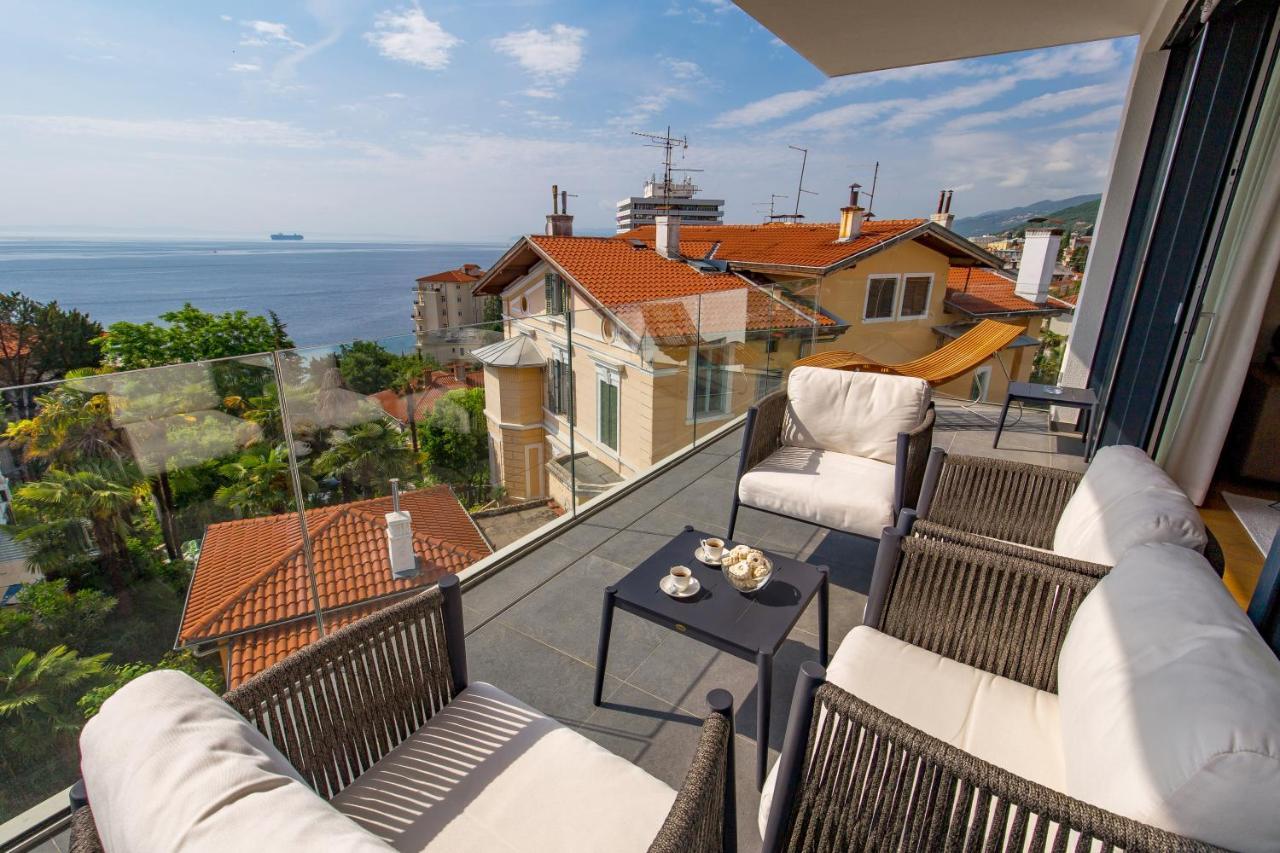 Luxury Apartment Iris Adriatica ***** Opatija Exterior photo